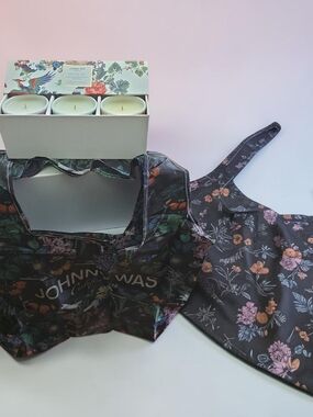 Johnny Was Foldable Tote And 3 Candles